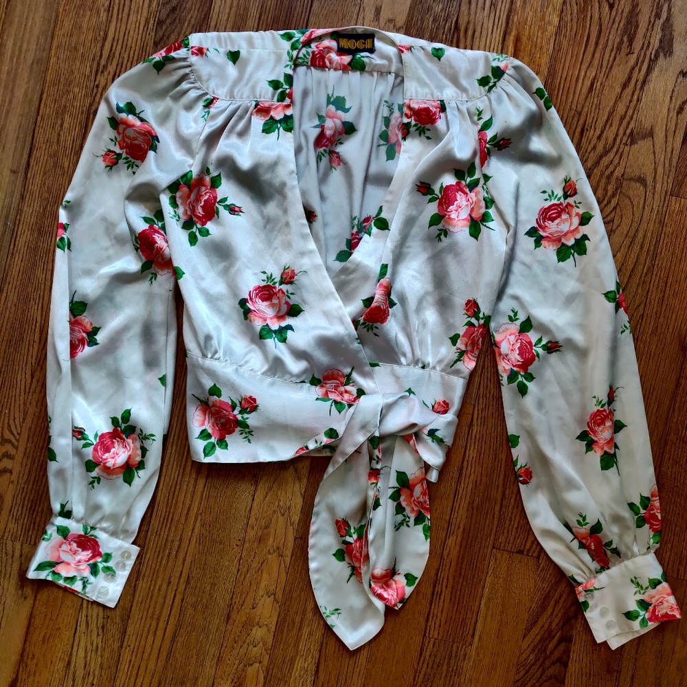Vintage satin rose print wrap top!